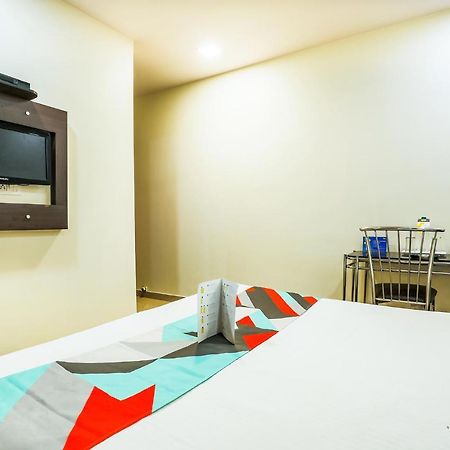 Fabexpress Adore Inn - Nr Mumbai International Airport Exterior foto